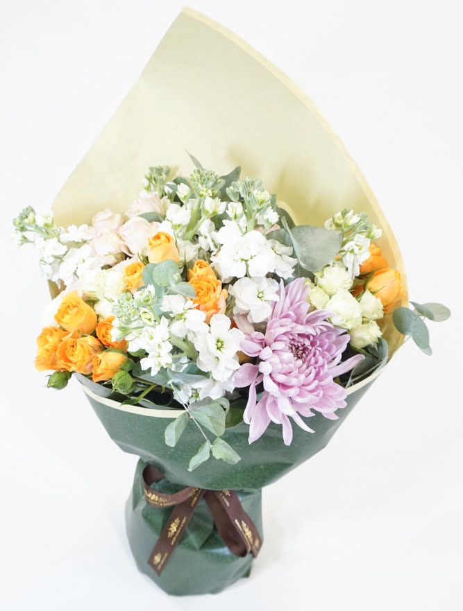 Bouquet Verte-Yeşil Renkli Kraft Kağıda Sarılı Buket - Görsel 3