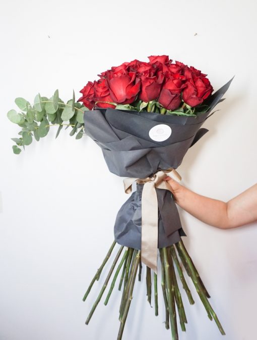 Red Love (Kırmızı Ekvator 20 Gül Buketi) - Görsel 2